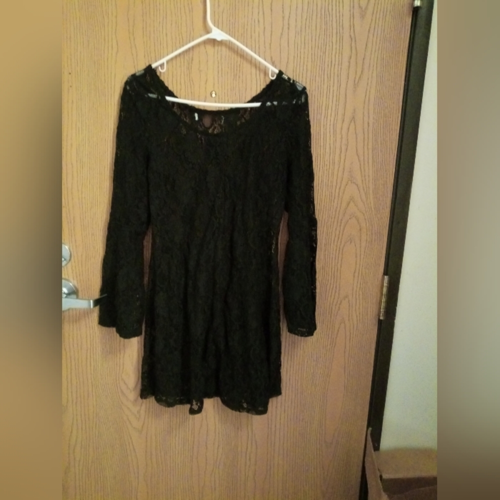 UNBRANDED women's black lace dress size 18 no tags. A-10